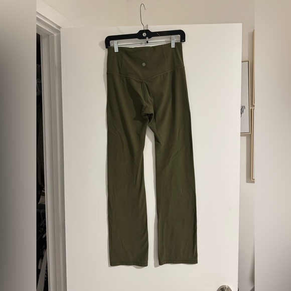 Athleta “Dark Olive” 🫒 Straight Leg Leggings Activewear Athleisure Casual $99 - Picture 3 of 5